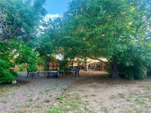 19156 E Arizona Place, Aurora, CO 80017