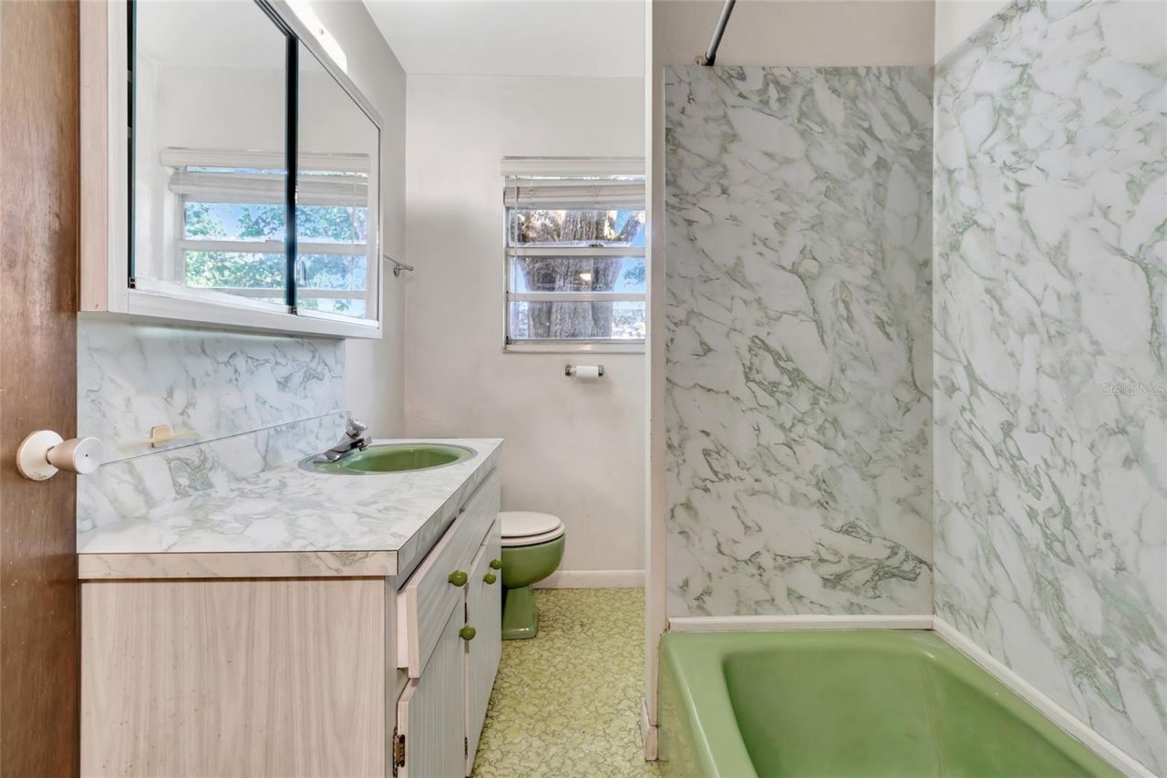 1077 Linden Street , Clermont, FL 34711 Photo