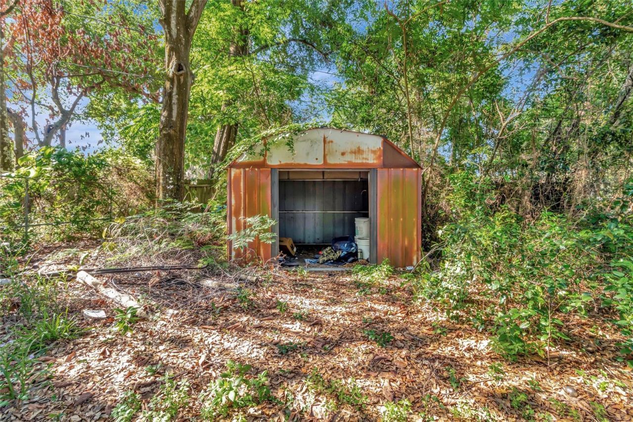 1077 Linden Street , Clermont, FL 34711 Photo