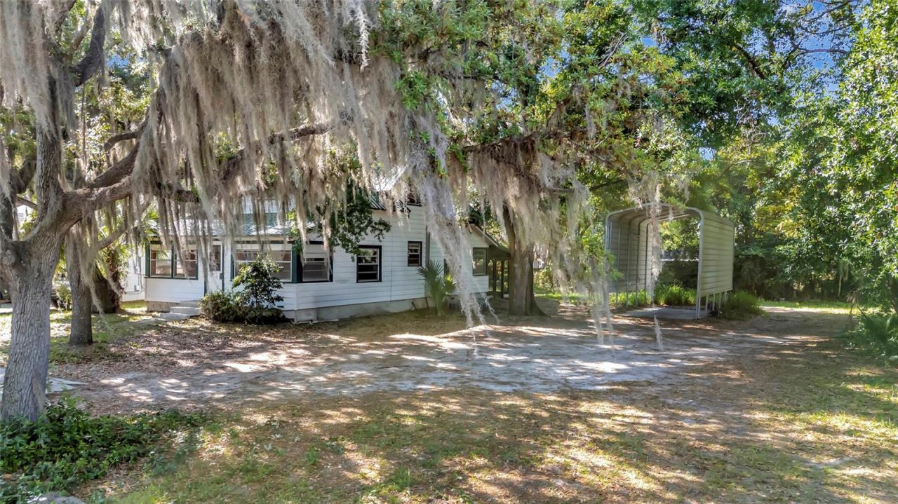 1077 Linden Street , Clermont, FL 34711 Photo