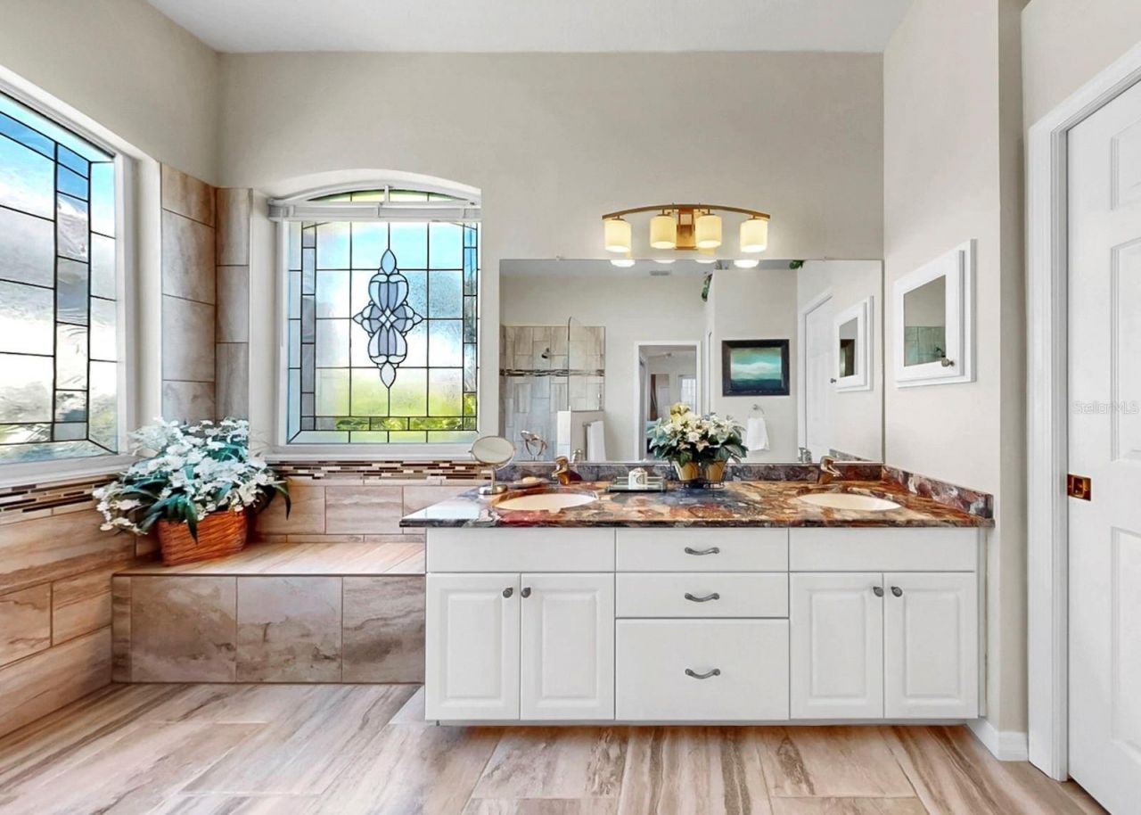 2328 Platinum Drive, Sun City Center, FL 33573 Photo