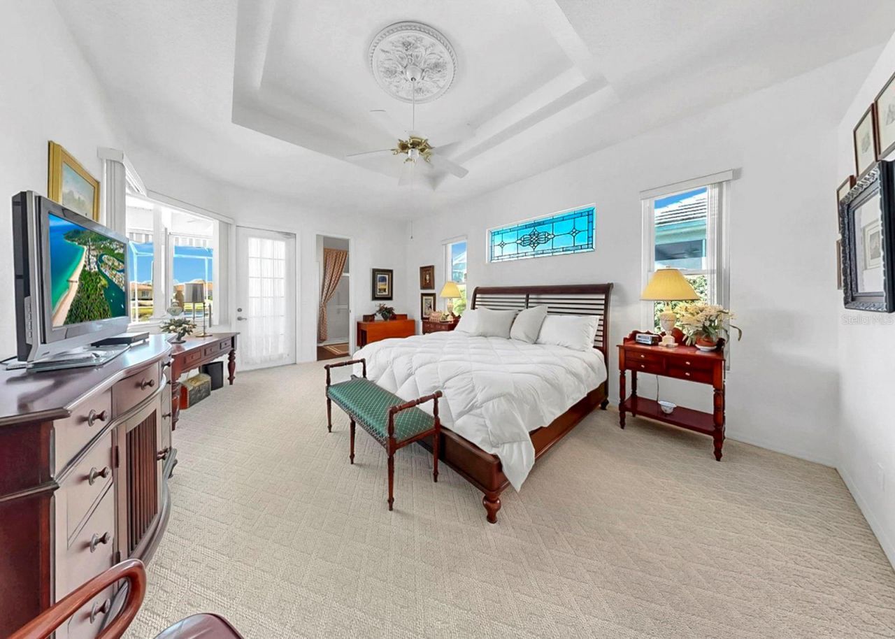 2328 Platinum Drive, Sun City Center, FL 33573 Photo