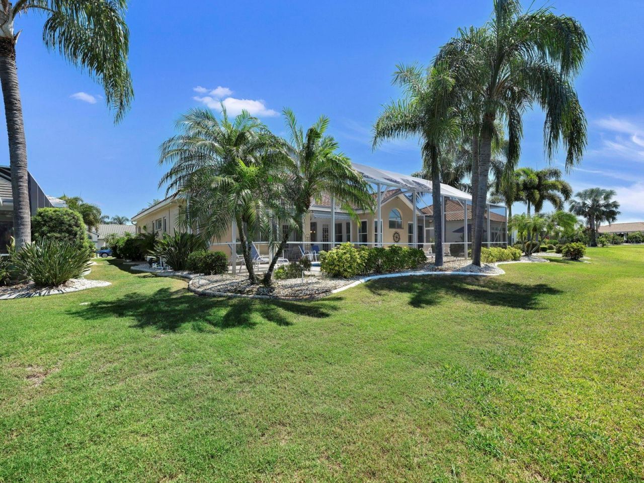 2328 Platinum Drive, Sun City Center, FL 33573 Photo