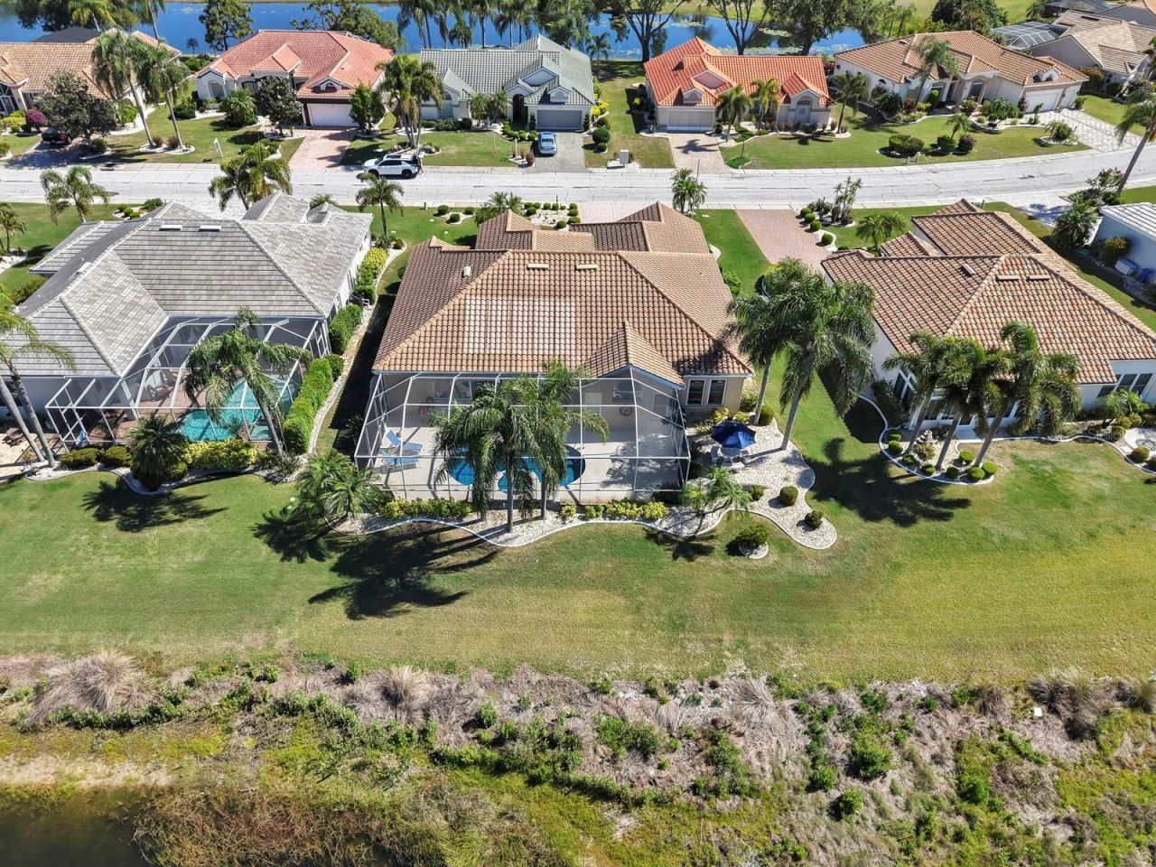 2328 Platinum Drive, Sun City Center, FL 33573 Photo