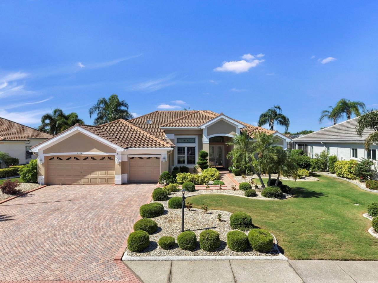 2328 Platinum Drive, Sun City Center, FL 33573 Photo