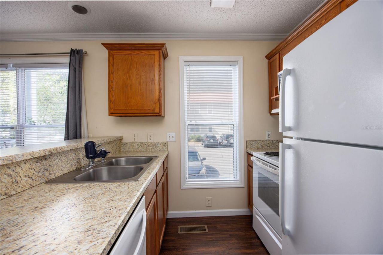 2905 SW Archer Road , Unit S4024, Gainesville, FL 32608 Photo