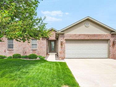 21 OSPREY Court, Pekin, IL 61554