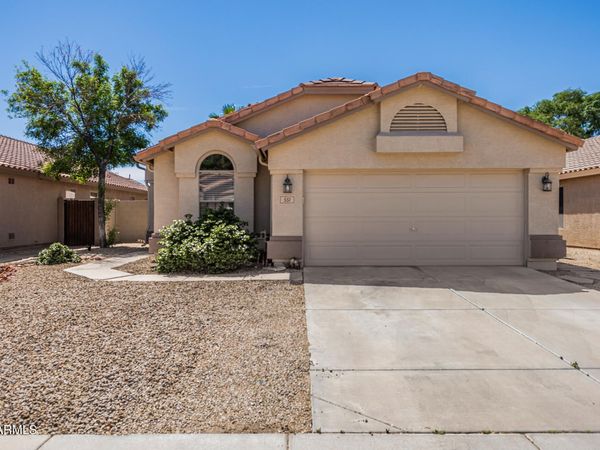 551 E SHERRI Drive, Gilbert, AZ 85296