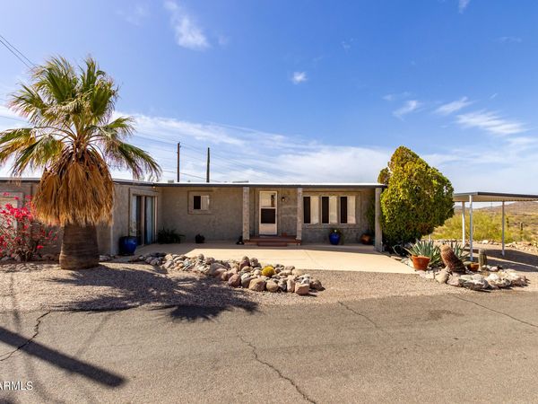 30 N LILLY Court, Queen Valley, AZ 85118