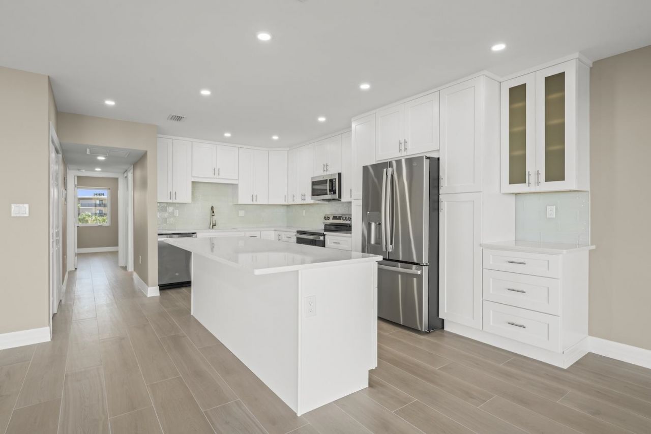 1341 Middle Gulf Dr, Unit 14C, Sanibel, FL 33957 Photo