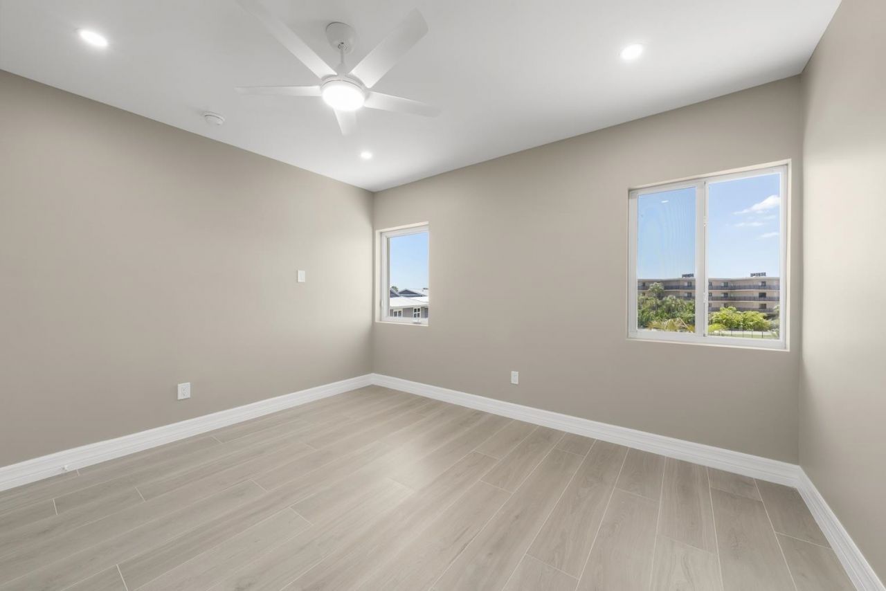 1341 Middle Gulf Dr, Unit 14C, Sanibel, FL 33957 Photo