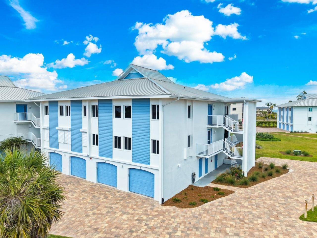 1341 Middle Gulf Dr, Unit 14C, Sanibel, FL 33957 Photo