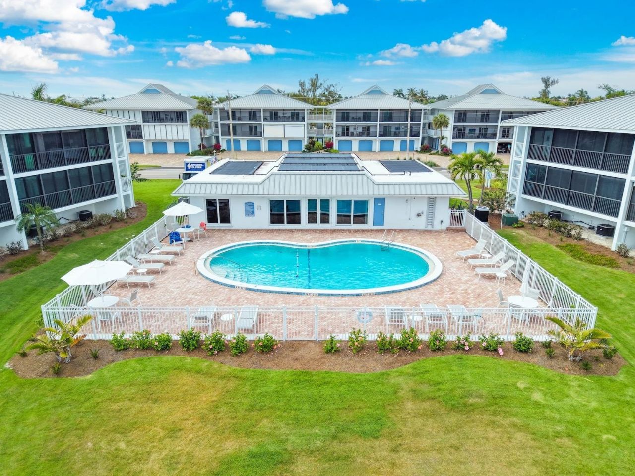 1341 Middle Gulf Dr, Unit 14C, Sanibel, FL 33957 Photo