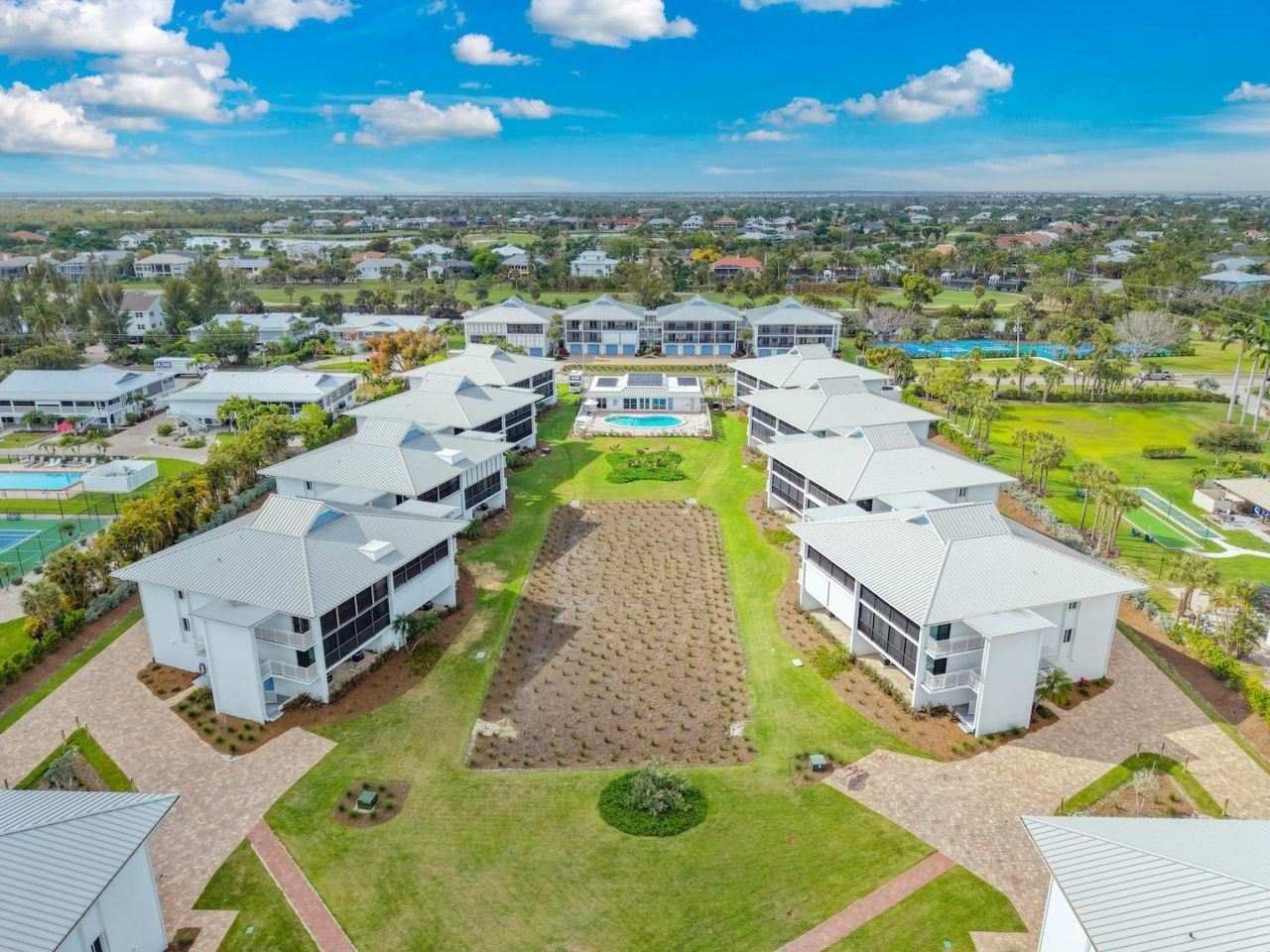 1341 Middle Gulf Dr, Unit 14C, Sanibel, FL 33957 Photo