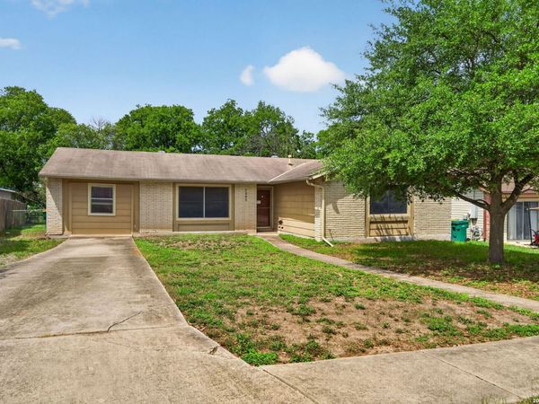 7305 SAGE OAK ST, Live Oak, TX 78233