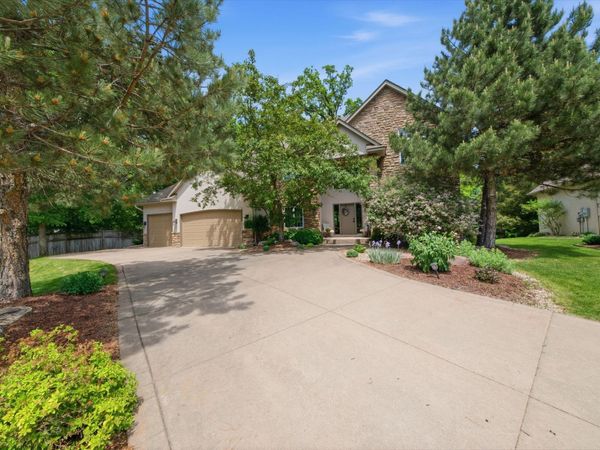 3489 Wolfberry Court, Eagan, MN 55123