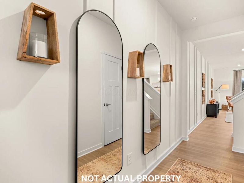 3268 Calveylee Lane, Columbus, OH 43232 Photo 2