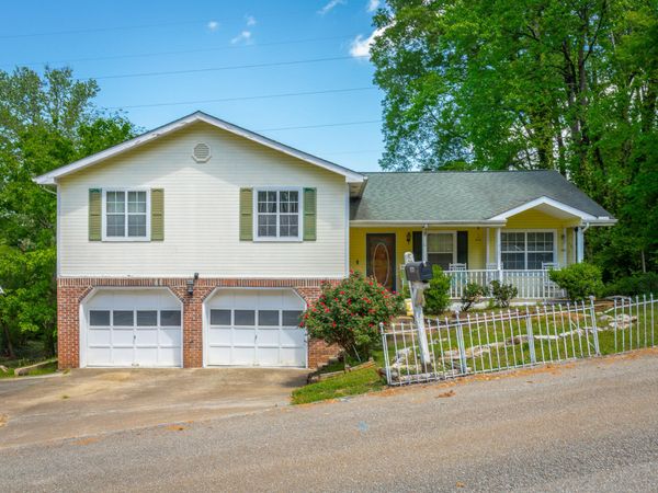4721 Briarwood Circle, Chattanooga, TN 37416