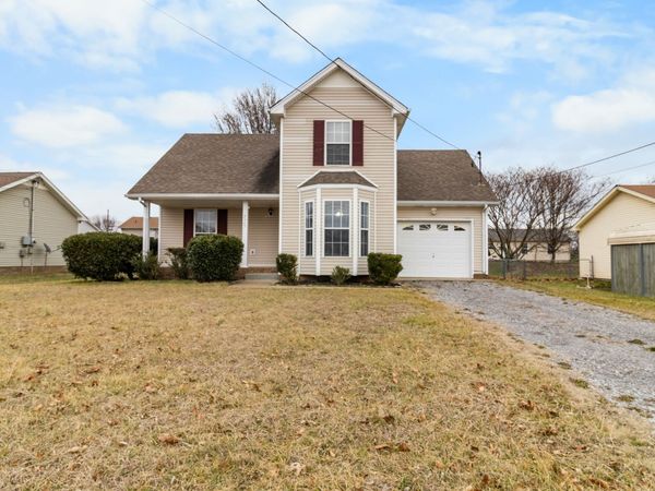 3437 Kingfisher Dr , Clarksville, TN 37042