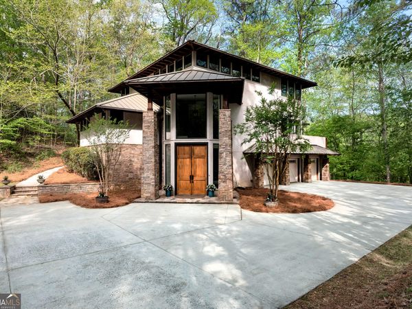6960 Riverside Drive, Atlanta, GA 30328