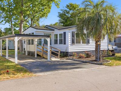 93 Burr Circle, Murrells Inlet, SC 29576