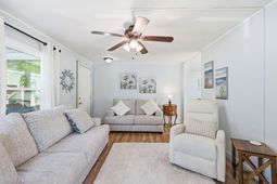 93 Burr Circle photo 4