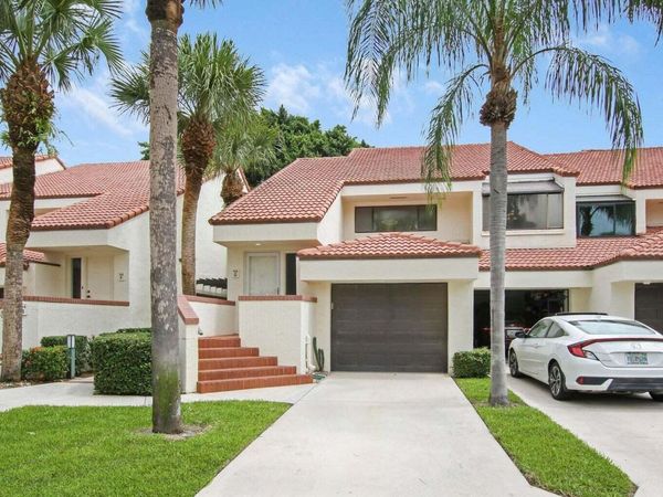 104 Sea Oats Drive, Unit G, Juno Beach, FL 33408