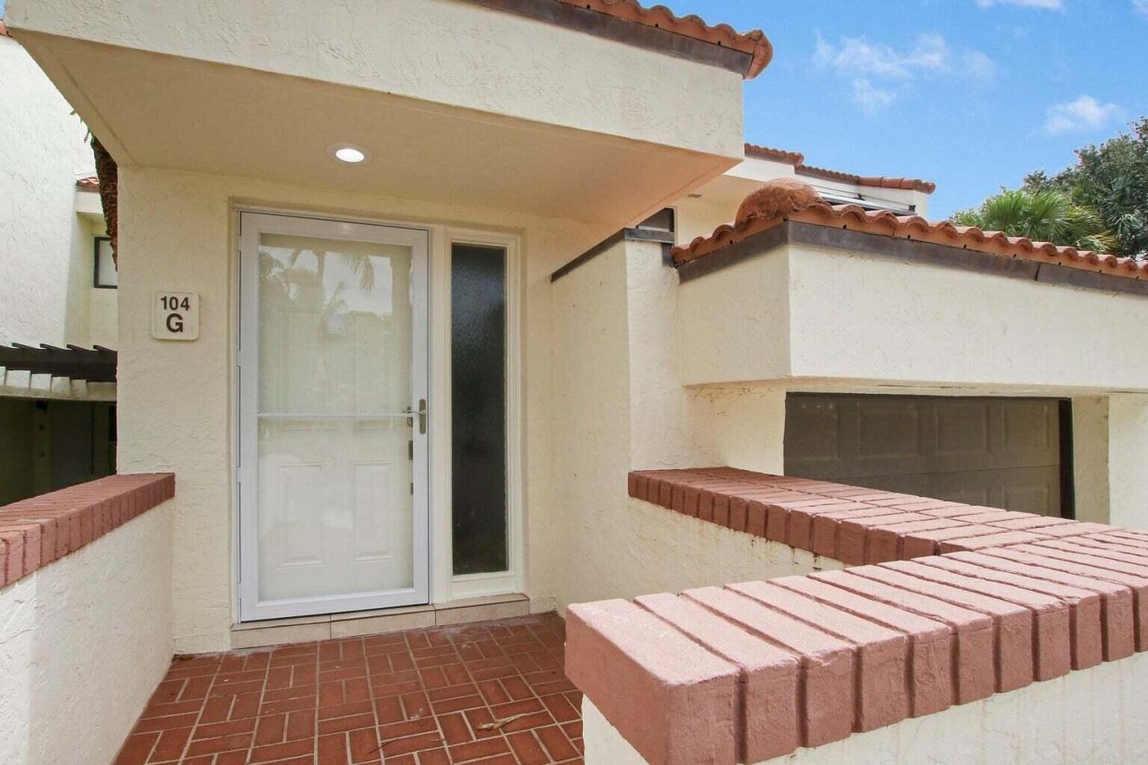 104 Sea Oats Drive, Unit G, Juno Beach, FL 33408 Photo