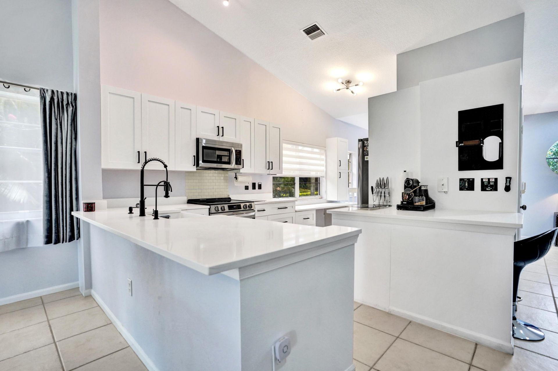 7669 Springwater Place, Unit 202, Boynton Beach, FL 33437 Photo