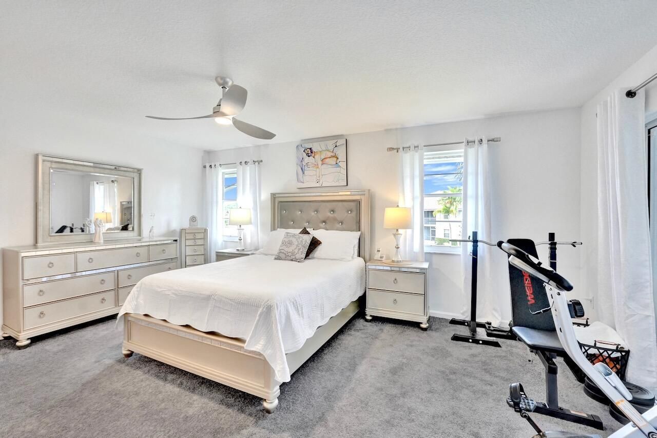 7669 Springwater Place, Unit 202, Boynton Beach, FL 33437 Photo