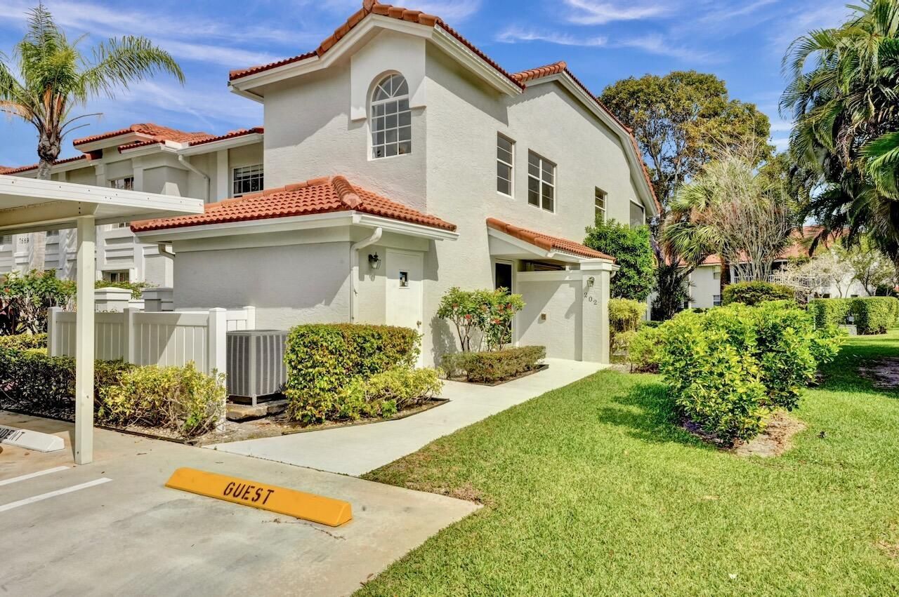 7669 Springwater Place, Unit 202, Boynton Beach, FL 33437 Photo
