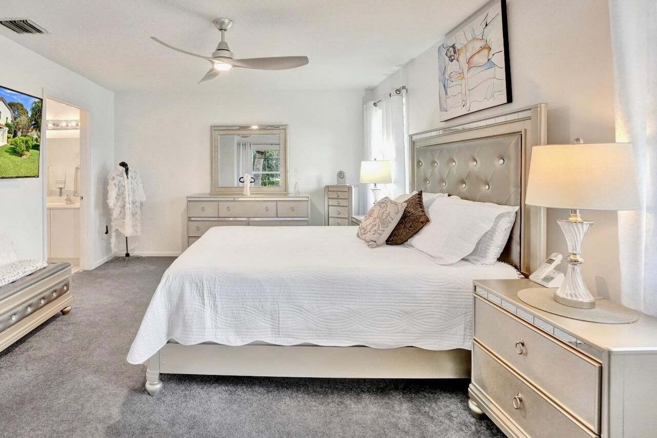 7669 Springwater Place, Unit 202, Boynton Beach, FL 33437 Photo