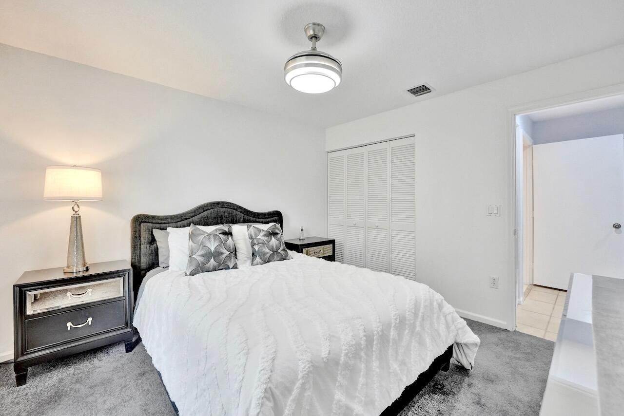 7669 Springwater Place, Unit 202, Boynton Beach, FL 33437 Photo