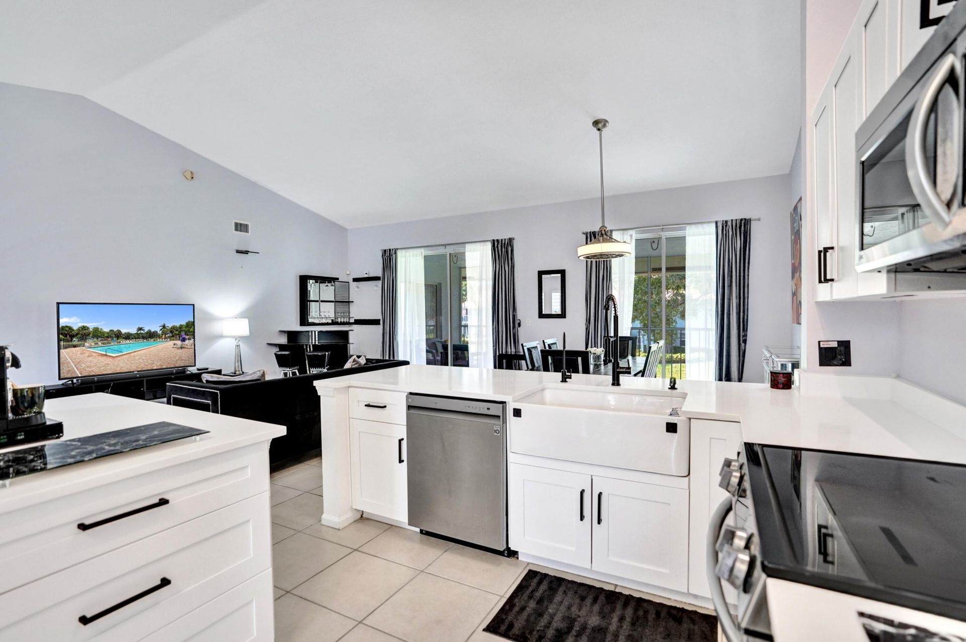 7669 Springwater Place, Unit 202, Boynton Beach, FL 33437 Photo