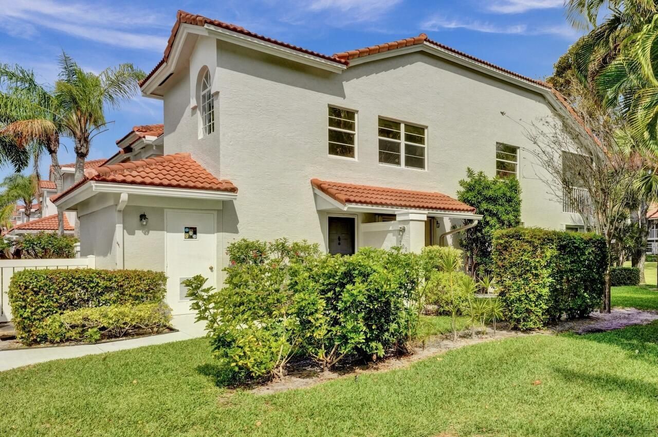 7669 Springwater Place, Unit 202, Boynton Beach, FL 33437 Photo