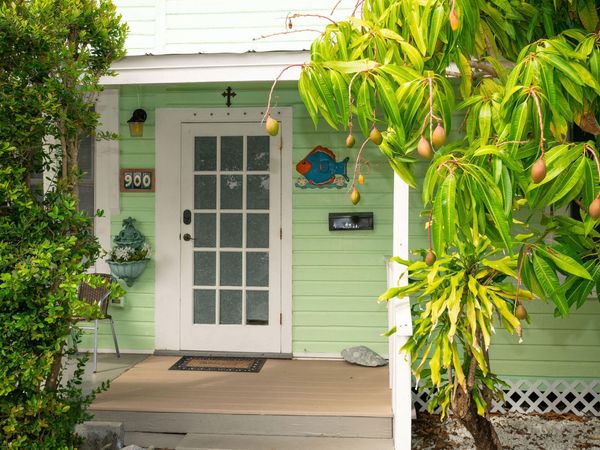 846 Olivia Street, KEY WEST, FL 33040