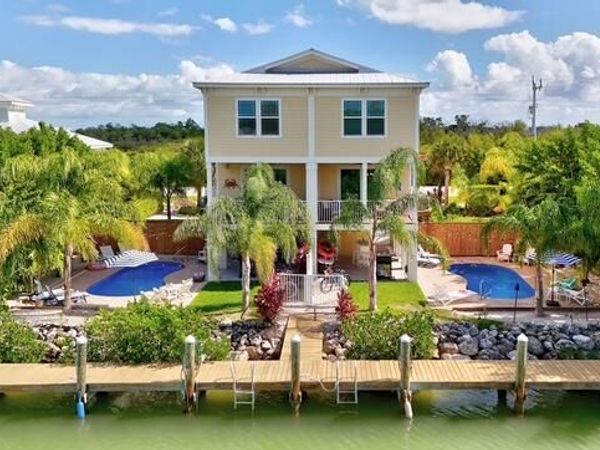 217 Sombrero Beach Road, Unit 1 & 2, MARATHON, FL 33050