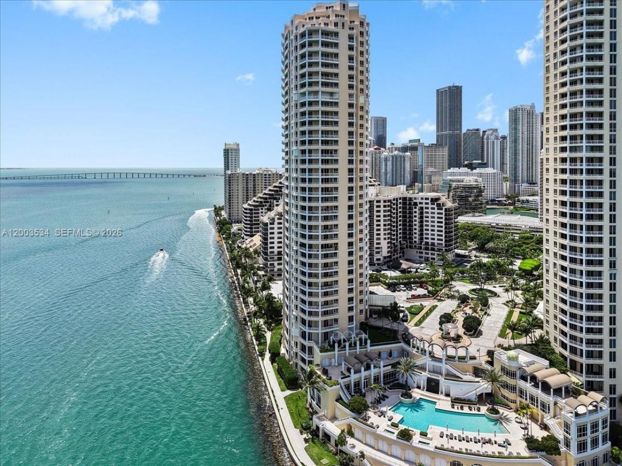 808 Brickell Key Dr, Unit 1205, Miami, FL 33131 Photo