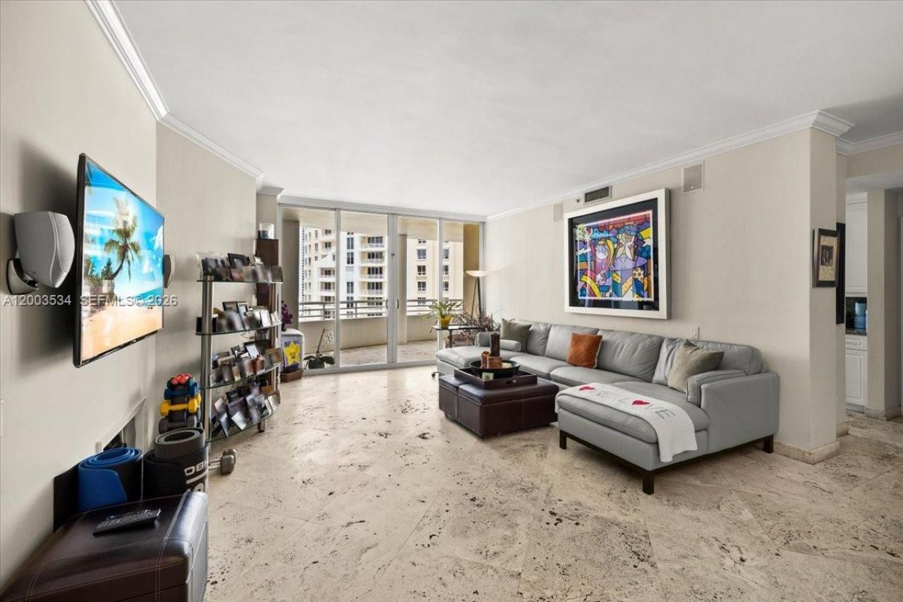 808 Brickell Key Dr, Unit 1205, Miami, FL 33131 Photo