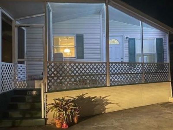 927 Nettles Boulevard, Jensen Beach, FL 34957