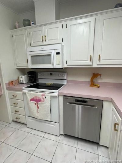 927 Nettles Boulevard, Jensen Beach, FL 34957 Photo