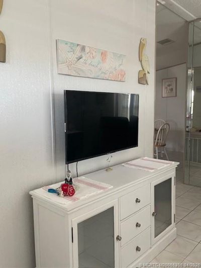 927 Nettles Boulevard, Jensen Beach, FL 34957 Photo
