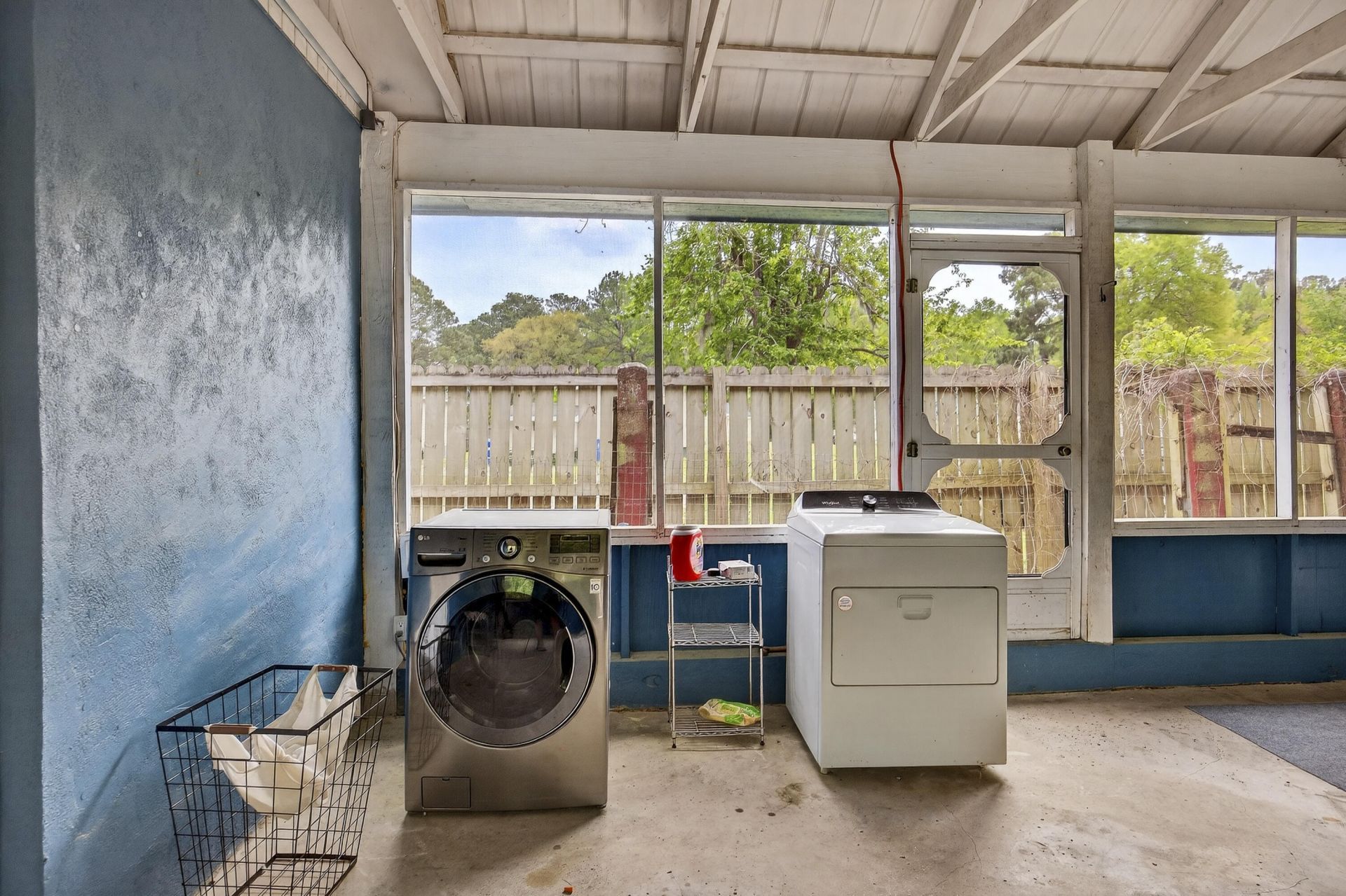 4317 Davison Road Photo 18