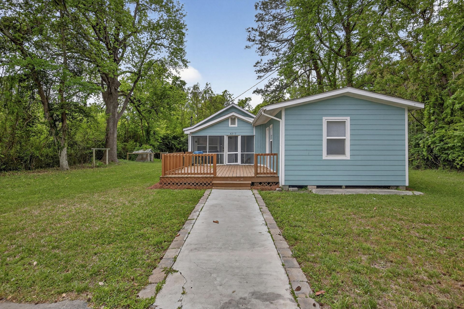 4317 Davison Road Photo 22