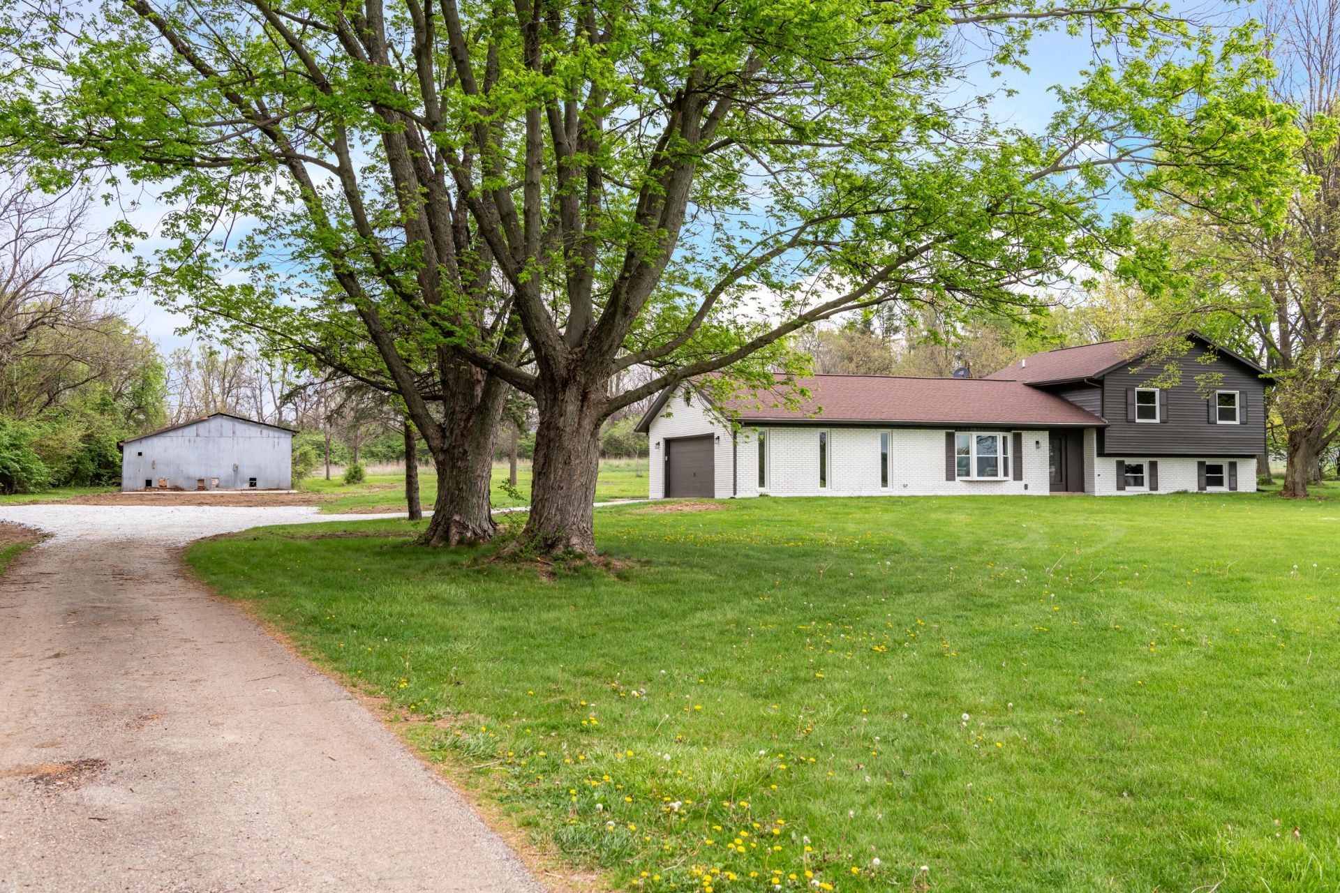 5775 E Casstown Clark Road, Casstown, OH 45312