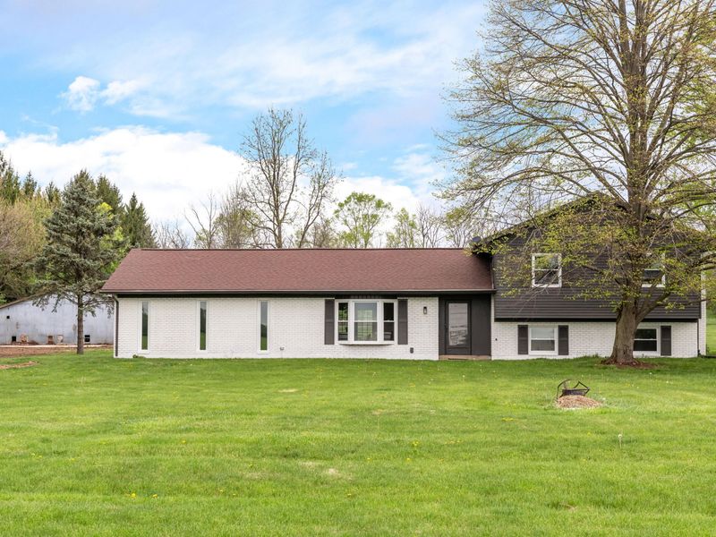 5775 E Casstown Clark Road, Casstown, OH 45312 Photo 4