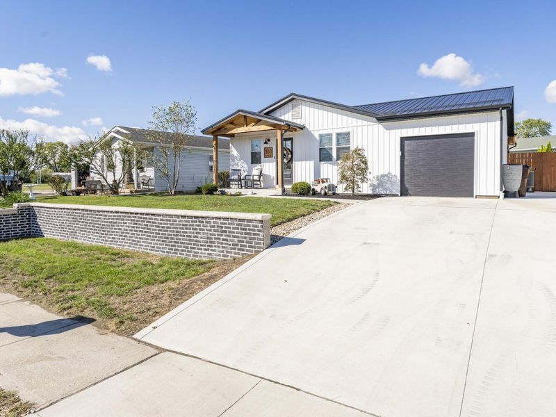 350 W Main Street, Mount Sterling, OH 43143 Photo 4