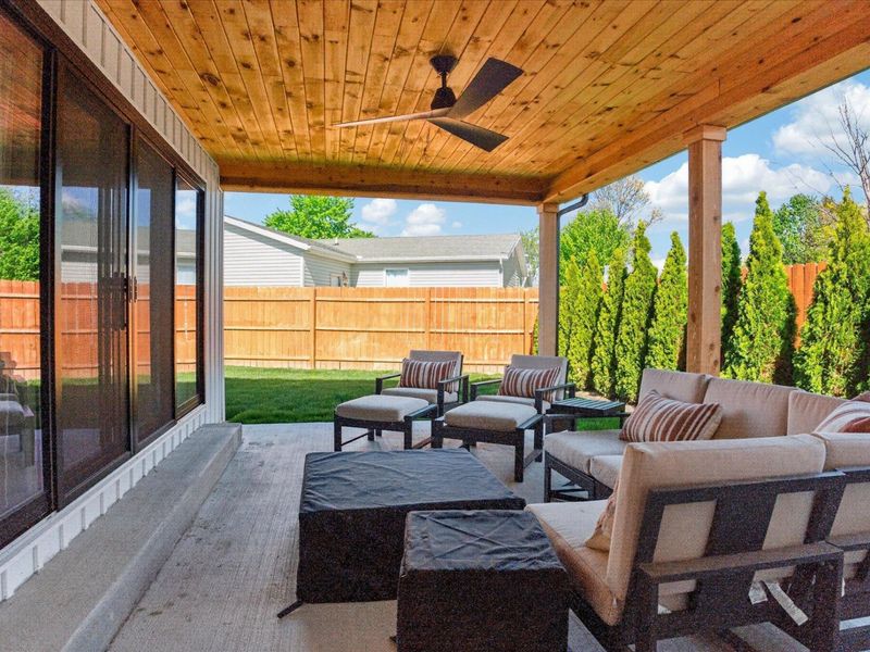 350 W Main Street, Mount Sterling, OH 43143 Photo 9