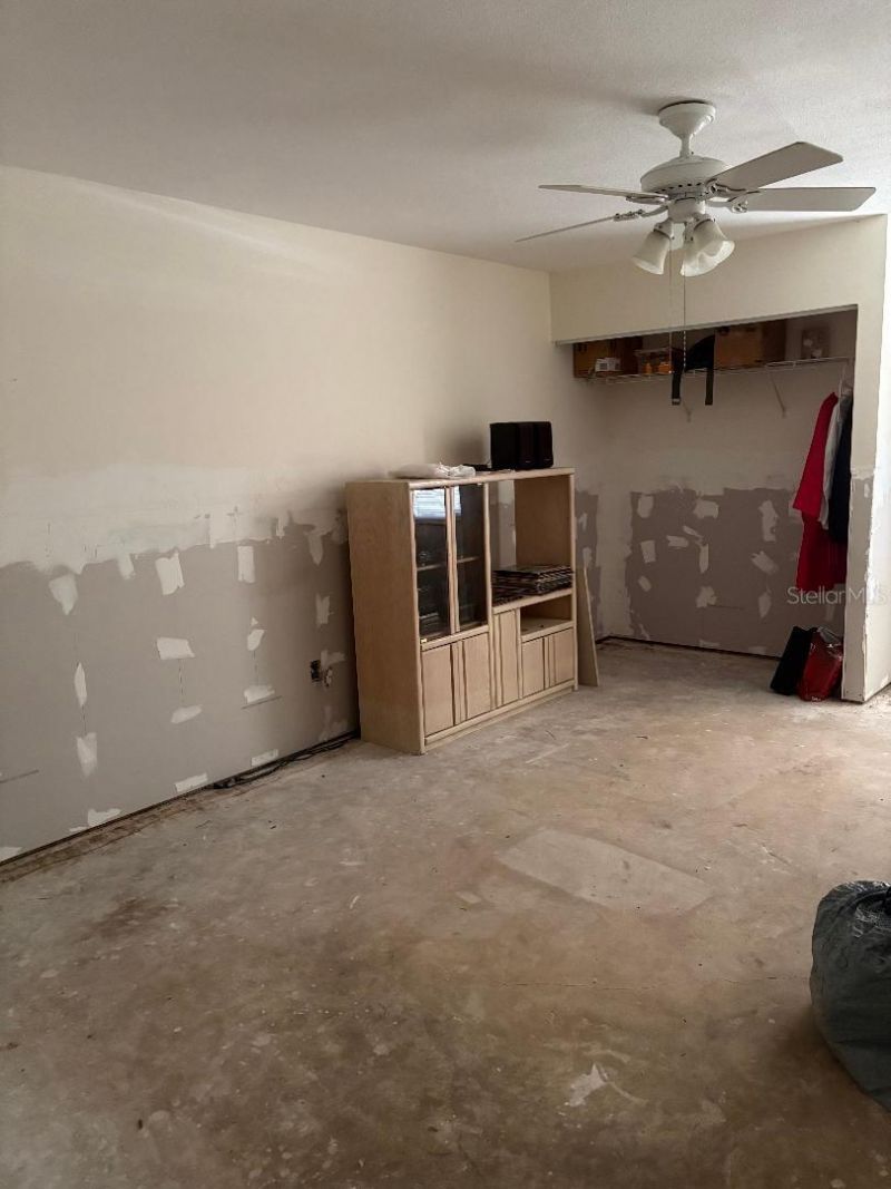 2114 Kumquat Drive , Edgewater, FL 32141 Photo