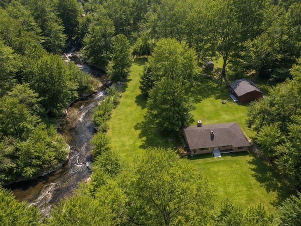 5197 M 18, Gladwin, MI 48624